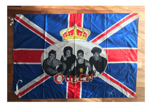 Queen - Bandera Gigante 1,35m X 0,96m. Italiana