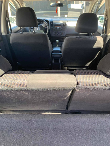 Nissan Tiida 1.8 Premium Mt 2011