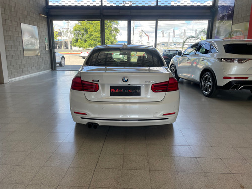 BMW Serie 3 2.0 320i Sedan Sportline