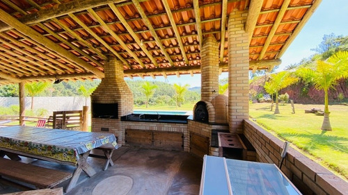 Imagem 2 de 5 de J.n06 A Vida Em Um Lugar Tranquilo. Vendo Chácara Em Igaratá -sp