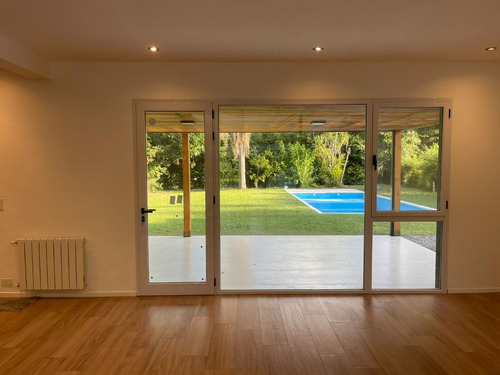 Venta (o Alquiler) De Casa A Estrenar En Goler's C.c