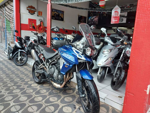 Triumph Tiger 800 Xrx