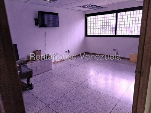 Local En Venta Santa Eduvigis Wl25-18135