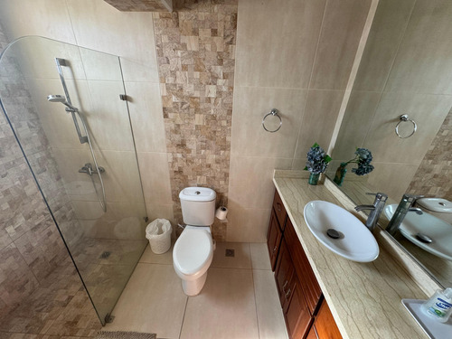 Vendo Apartamento En La Esperilla En El 9no Piso