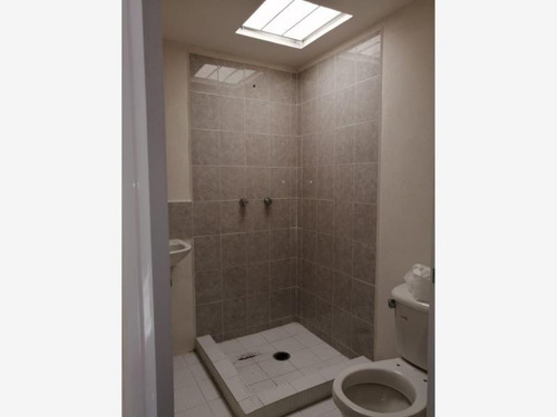 Imagen 9 de 14 de Casa Seminueva 2 Niveles Ampliable En Venta En Paseos De La Pradera Con Crédito Infonavit