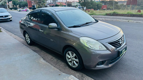 Nissan Versa 1.6 16v Sl Flex 4p
