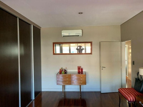Casa En Venta En Mataderos