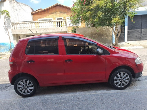 Imagem 6 de 15 de Volkswagen Fox 2010 1.0 Vht Plus Total Flex 5p