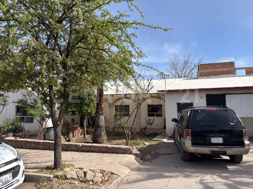 Casa De Una Planta En Venta En La Haciendita, Chihuahua.
