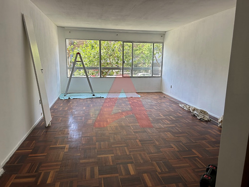 Echevarriarza Alquiler Apartamento - Edificio De Categoria - 2 Dormitorios Y Servicio Completo