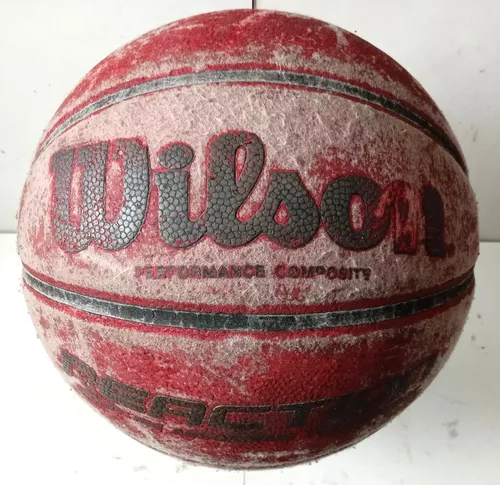 Bolas de basquete tarmak em segunda mão durante 5 EUR em La Cala del Moral  na WALLAPOP