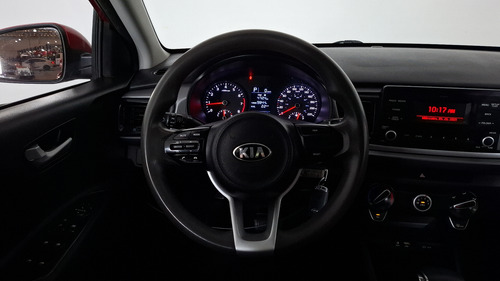 Kia Rio 1.6 L AUTO