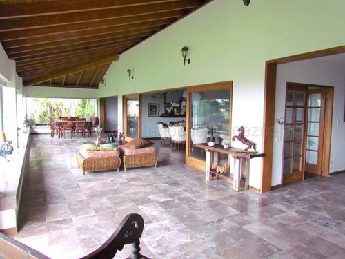 Imagen 8 de 14 de Casa En Venta En La Lagunita 20-25134 Caro Fermoso 0424-2083128