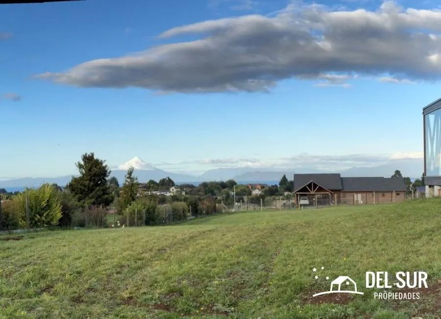 Imagen 2 de 25 de Casa Con Vista Panoramica A Lago Y Volcanes