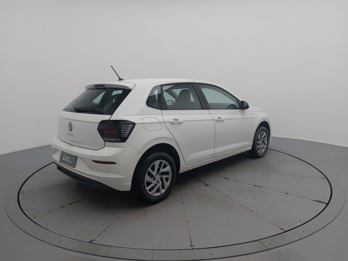 Volkswagen Polo 1.0 MPI MANUAL