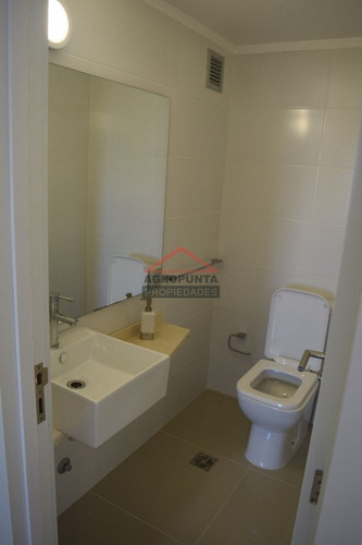 Apartamento En Brava, 3 Dormitorios *- Ref: 2857