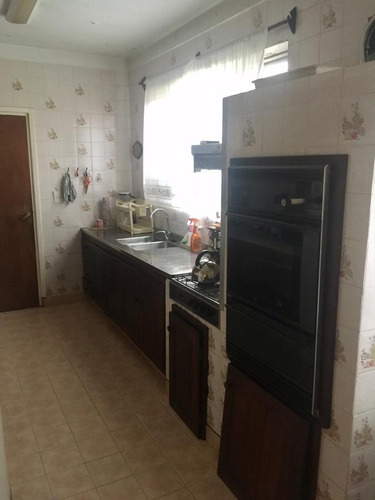Imagen 10 de 18 de Casa En Venta 5 Ambientes Olivos
