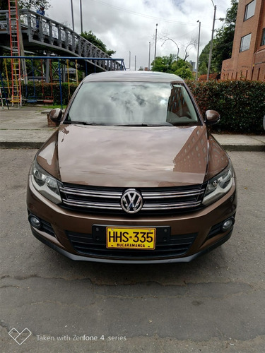 Volkswagen Tiguan 2.0 Trend & Fun At 4x4
