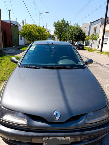 Renault Laguna 2 2.0 Rxe