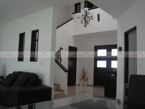 Venta Casa Cumbres 6 D En Monterrey