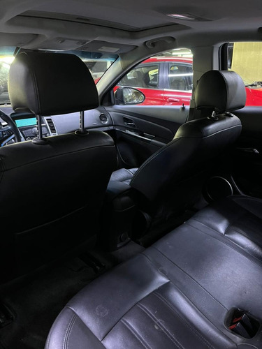 Imagen 8 de 11 de Chevrolet Cruze 2013