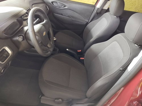 Imagem 4 de 8 de Chevrolet Onix 1.0 Mpfi Lt 8v Flex 4p Manual