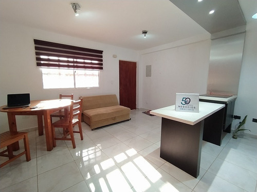 Imagen 4 de 12 de Moderno Apartamento Con Vista A La Montaña