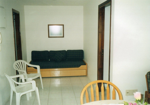 Imagen 9 de 14 de Apartamento En Piriapolis Edificio La Riviera Frente Al Mar