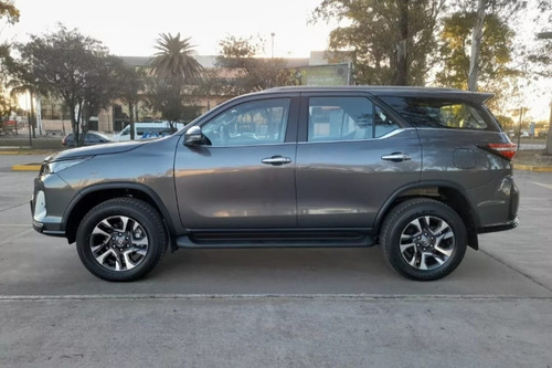Toyota SW4 2.8 Srx 204Cv 4X4 7As At