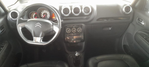 Imagem 4 de 8 de Citroen C3 Picasso Glx 1.6 2012