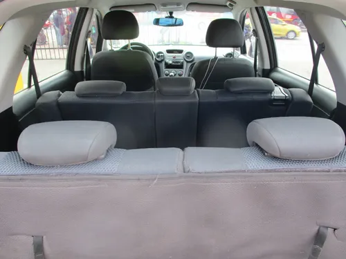 Kia Carens RONDO EX 4X2 2000CC MT AA