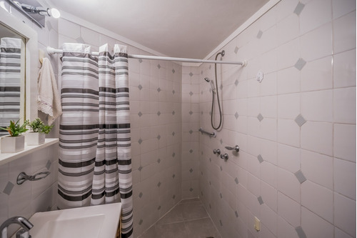 Departamento Monoambiente En Venta En Morón, G.b.a. Zona Oeste, Argentina