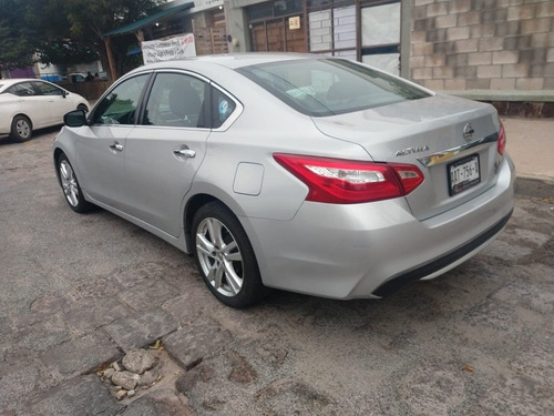 Imagen 2 de 3 de Nissan Altima 2017 2.5 Advance Navi Cvt
