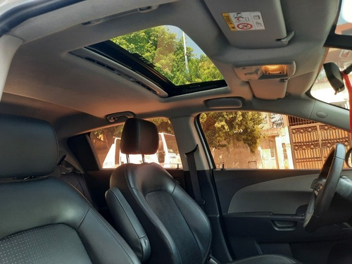 Imagen 3 de 18 de Chevrolet Sonic 2016 1.6 Ltz 5 P