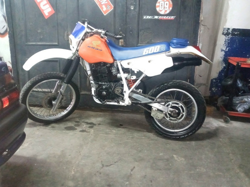 Imagen 9 de 12 de Honda Xr600r
