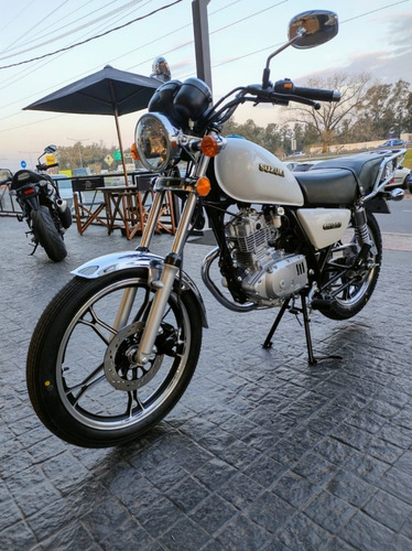 Imagen 4 de 25 de Suzuki Gn 125f - Suzuki Store Pilar, Mejor Precio-