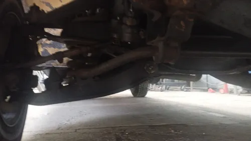 Camioneta Con Documentos Al Día ,carpa Nueva Con Su Varillas