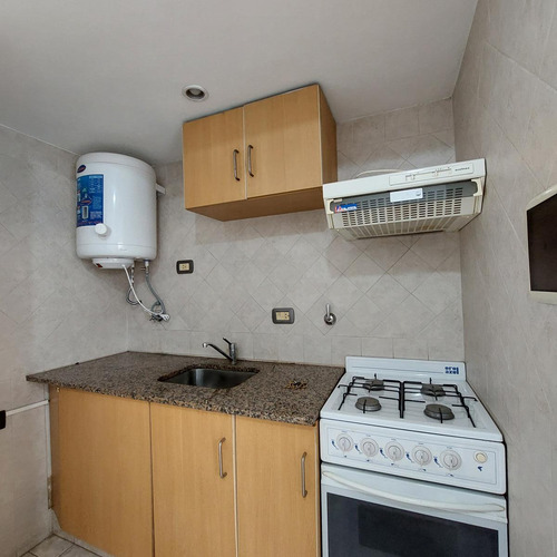 Imagen 7 de 21 de Monoambiente Dividido, Uso Comercial, República De La Sexta, Impecable, 27 M2, Planta Baja