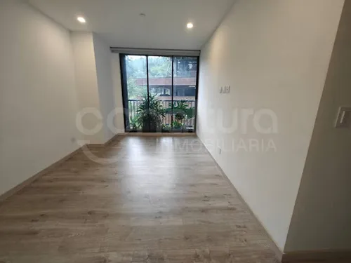 Apartamento En Arriendo Las Palmas 472-7039
