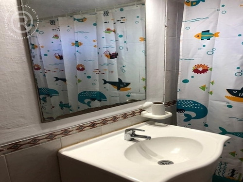 Casa En Venta En El Tesoro - Prop. Id: 5478