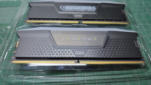 Corsair Vengeance Rgb Ddr5, 6400mhz, 32gb Cl36, Xmp (Usado)