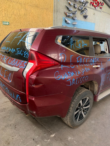 Imagen 6 de 9 de Mitsubishi Montero Sport 3.0l 6cil 4x4 2018. Solo Por Partes