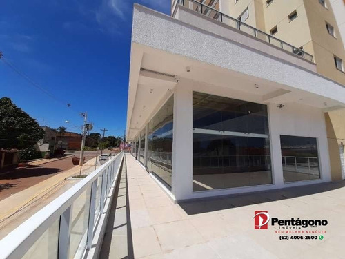 Imagem 2 de 4 de Loja Comercial No Jardim Europa - L-24176