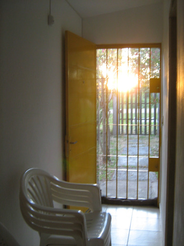 Chalet De 3 Dormitorios A Una Cuadra Al Norte De La Ruta