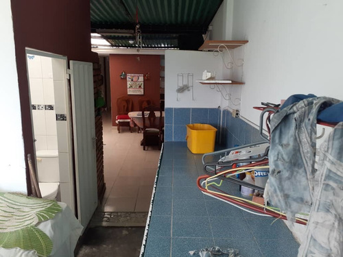 Imagen 4 de 14 de Casa Doble Propósito A Pie De Calle Barrio Sucre