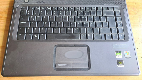 Notebook Compaq Presario F500 - Sin Cargador - A Revisar/rep Negro