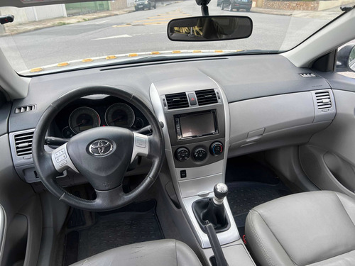 Imagem 14 de 14 de Toyota Corolla 2014 1.8 16v Gli Flex 4p