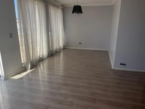 Año Corrido Sin Muebles, Gran Terraza