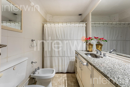 Ph De 5 Ambientes En Venta - Caballito - Venta