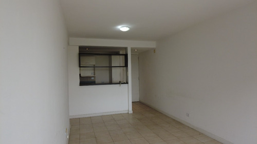 Imagen 6 de 18 de Departamento 2 Ambientes Con Cochera En Venta En Complejo Las Victorias Plaza San Martín